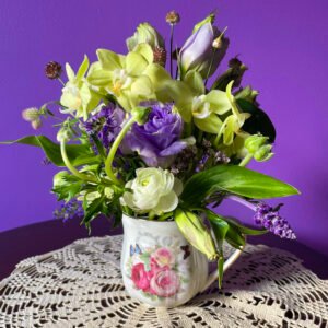 Boo - Elegant and Charming